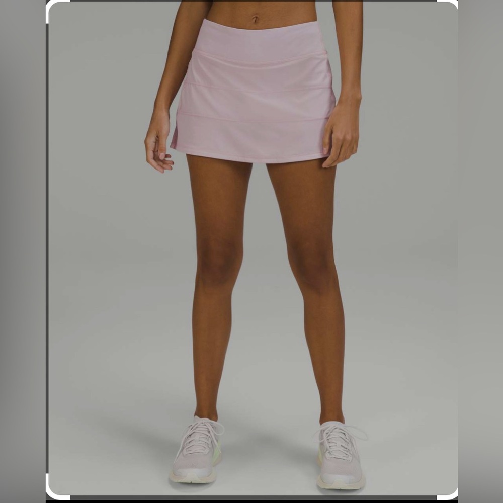 Lululemon 12” Pace Rival, sz 8
